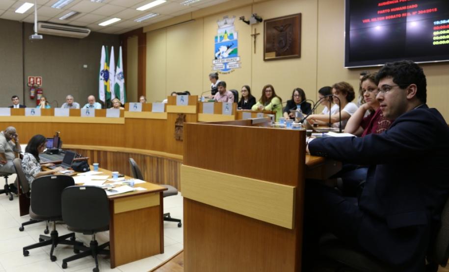 Defensoria em Foz participou de discussão sobre humanização do parto.