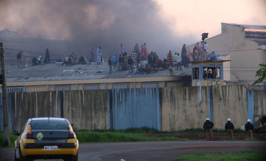 Rebelião na PEL II.