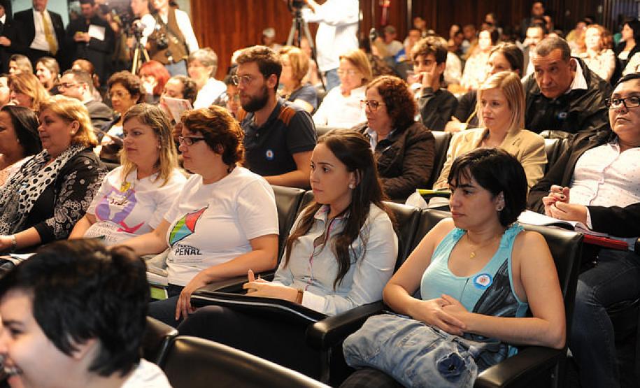 3. Audiência pública debate desafios para as políticas públicas para jovens e adolescentes