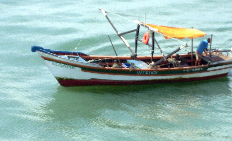 Pescadores artesanais do litoral do estado terão acompanhamento da Defensoria na execução do programa Paraná do Campo