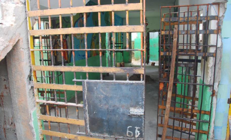 Um dos locais visitados pelos defensores foi o Complexo Penitenciário de Pedrinhas, palco de várias rebeliões e mortes de presos.