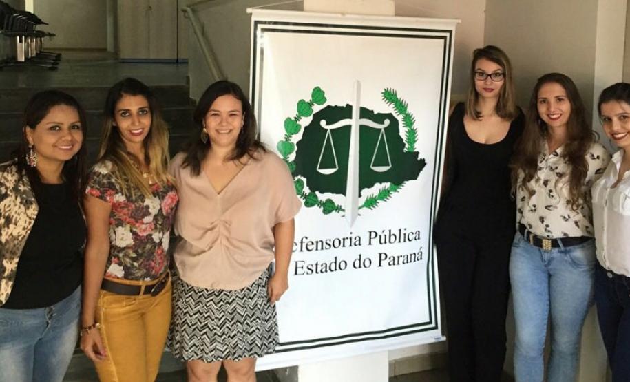 Trabalham no projeto as assistentes sociais Katlin Nayara Bianco Monteiro e Juscilene Galdino da Silva, as psicólogas Kemeli Rodrigues Pivetta e Alysha Carolyna Rocha de Oliveira, a assessora jurídica Taisa Ferreira Costa e a defensora pública Renata Tsukada.