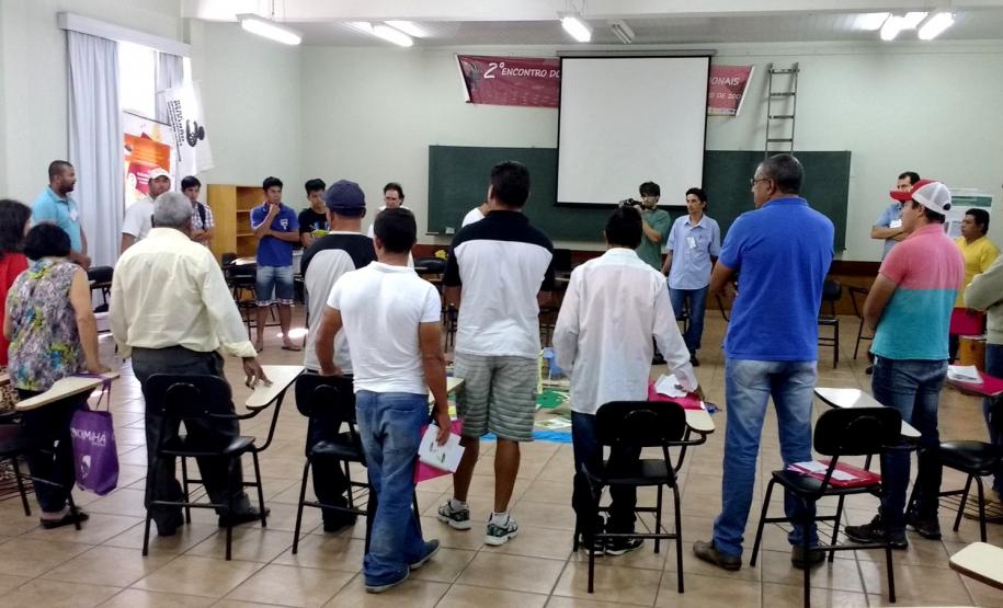 Participantes do curso com comunidades tradicionais reúnem-se em Curitiba para conhecer melhor seus próprios direitos.