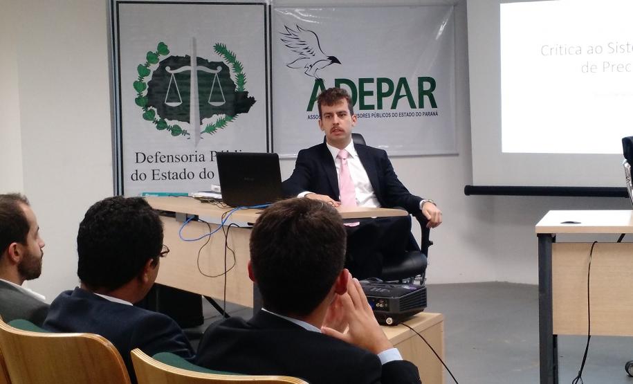 O Ciclo de Palestras ocorre ainda nas próximas três semanas, sempre às quartas-feiras.