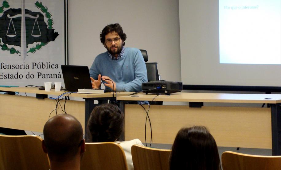 Na noite da última quarta-feira (27), o convidado foi o advogado Filipe Starke, que falou sobre “Mediação no NCPC”.