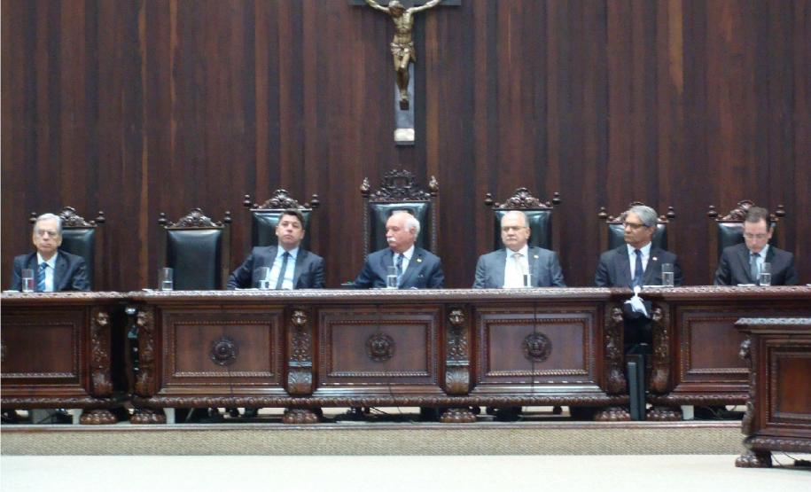 DPPR assina termo para depoimento especial de crianças e adolescentes.