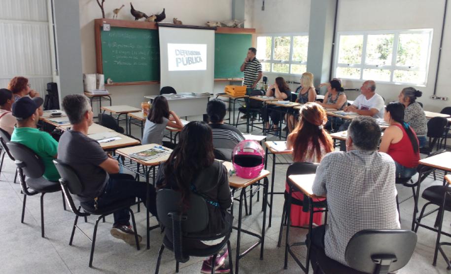 O curso foi realizado nas dependências do Instituto Federal do Paraná (IFPR), campus de Paranaguá.
