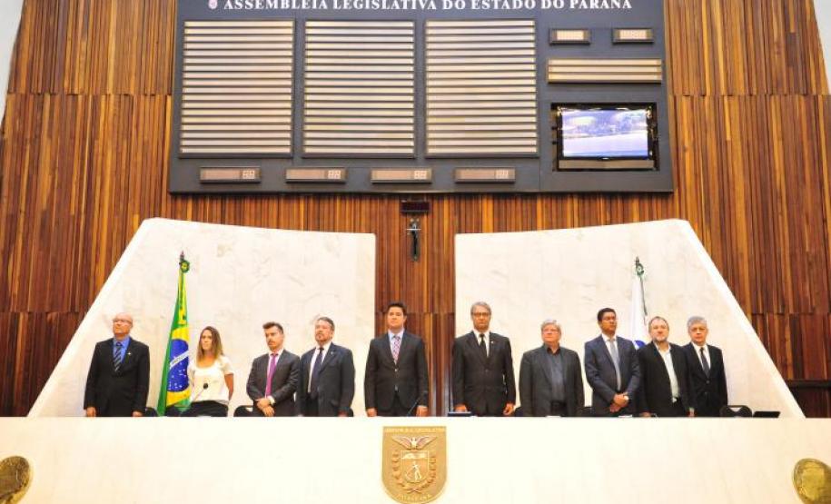 Os serviços foram oficialmente instalados durante sessão solene da Assembleia Legislativa do Paraná nesta quarta-feira (8).