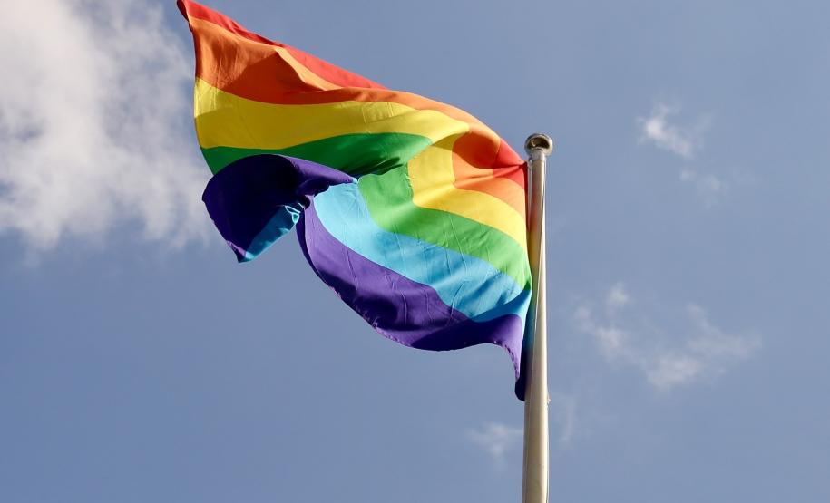 Artigo: 28 de junho – Dia Internacional do Orgulho LGBT