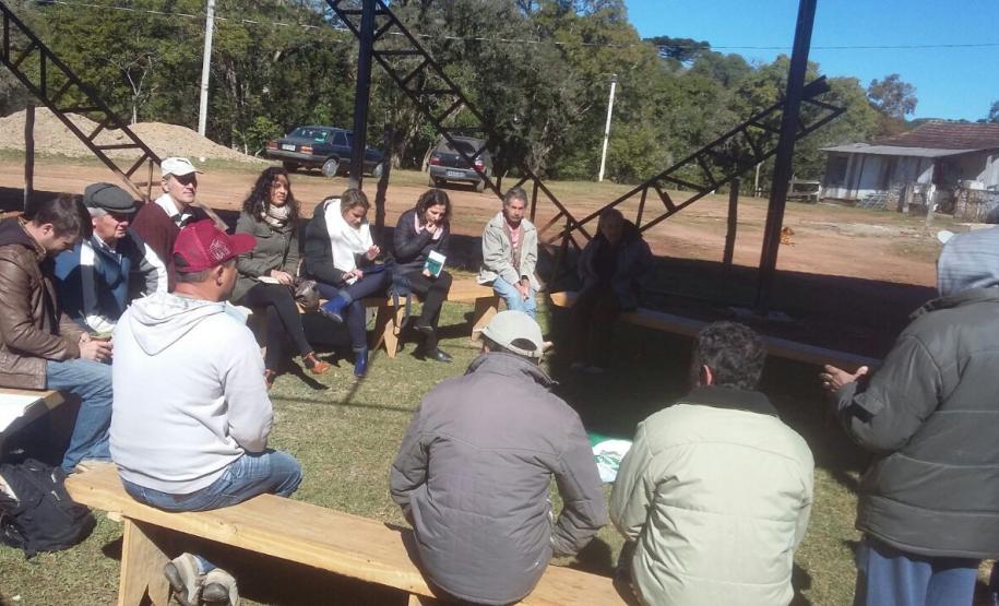 Defensoria ouve demandas de faxinalenses da região metropolitana de Curitiba Comunidades buscam apoio para a criação de mais áreas de preservação de sua cultura, território e modo de produção.