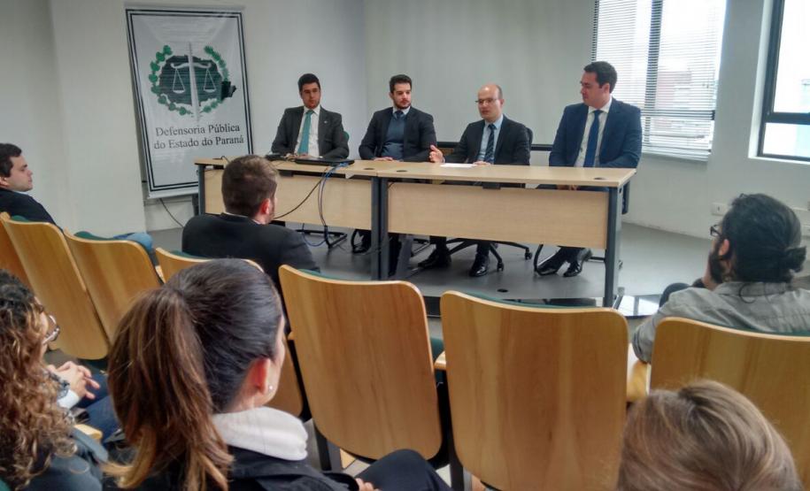 A partir da esquerda: Nicholas Moura e Silva (coordenador de Planejamento), Paulo Cinquetti Neto (chefe de Gabinete da Defensoria Pública-Geral), Eduardo Pião Ortiz Abraão (defensor público-geral) e Matheus Cavalcanti Munhoz (subdefensor público-geral).