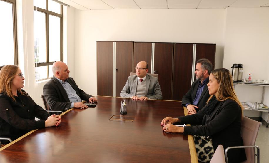 Reunião estreita relação da Defensoria Pública do Paraná e ITCG