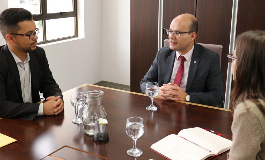Defensor público geral faz reunião com os representantes da ADEPAR e ASEDEPAR