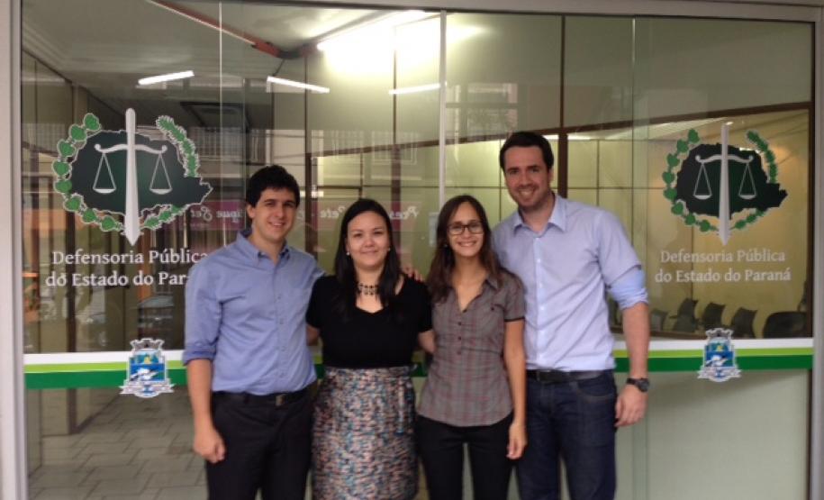 Os defensores públicos de Foz do Iguaçu: Nicholas Moura e Silva, Renata Tsukada, Livia Martins Salomão Brodbeck e Matheus Cavalcanti Munhoz.