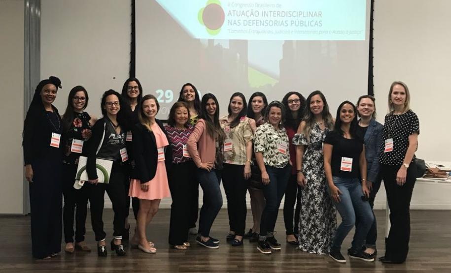 Assistentes sociais e psicólogas da DPPR participaram do II Congresso Brasileiro de Atuação Interdisciplinar nas Defensorias Públicas - “Caminhos Extrajudiciais, Judiciais e Intersetoriais para o acesso à Justiça”.