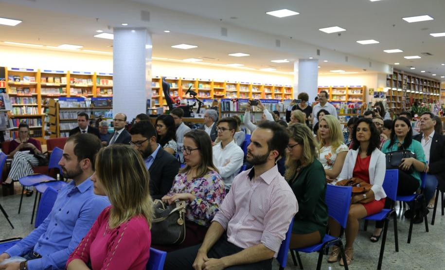 Lancamento do Livro Defensoria Pública: Estudos sobre Atuação e Função Lancamento do Livro Defensoria Pública: Estudos sobre Atuação e Função
