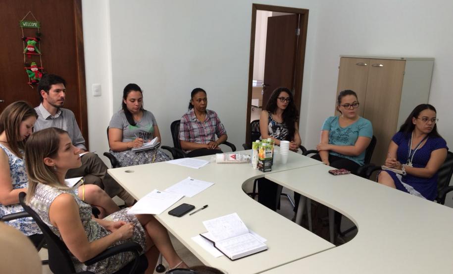 No dia 04/12 foi realizada uma reunião entre DPPR e parceiros onde foram apresentados os primeiros resultados do projeto e traçadas diretrizes para o próximo ano, visando à ampliação e consolidação do projeto na comarca.