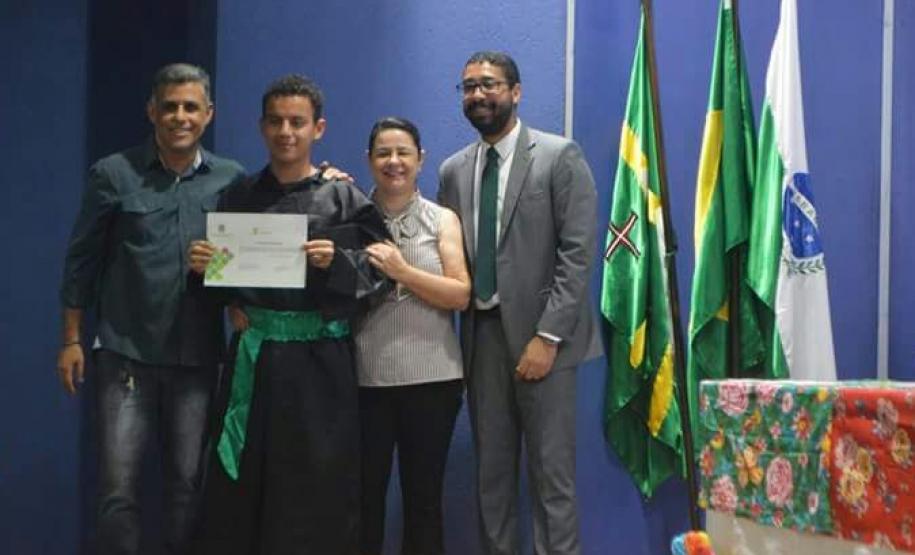 DPPR acompanha a formatura de defensores e defensoras populares de Paranaguá.