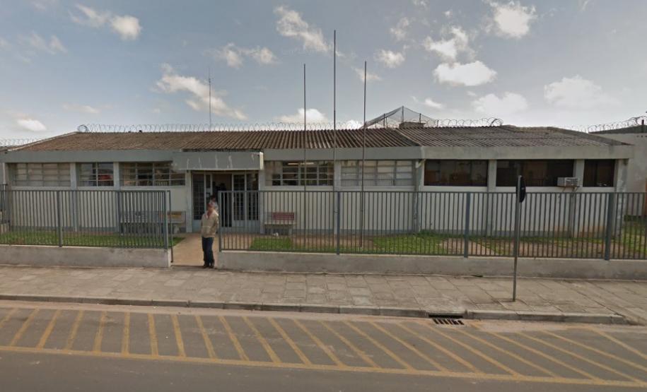 Área externa da Defensoria de Castro