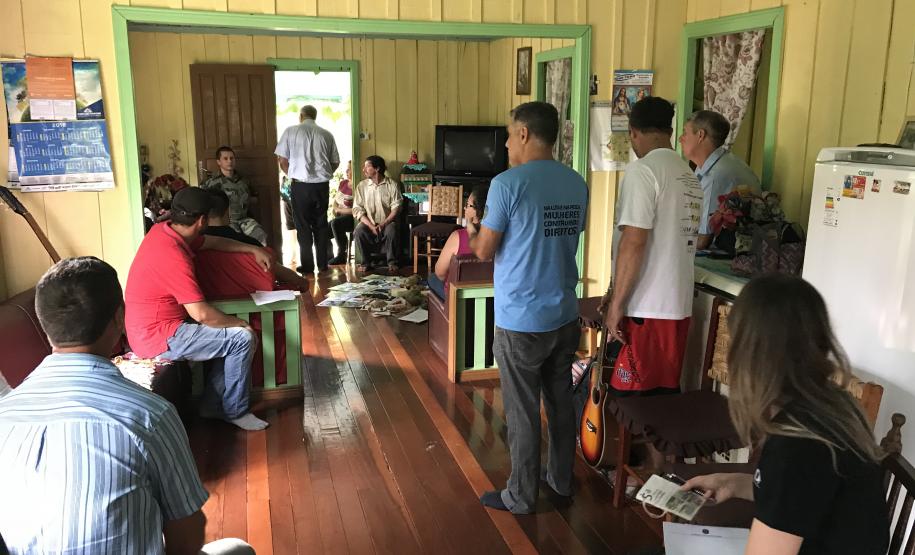 NUCIDH reúne-se com faxinalenses de Turvo e Pinhão.