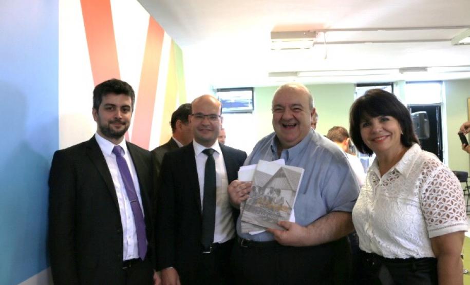 Lançamento Livro COHAB Lançamento Livro COHAB