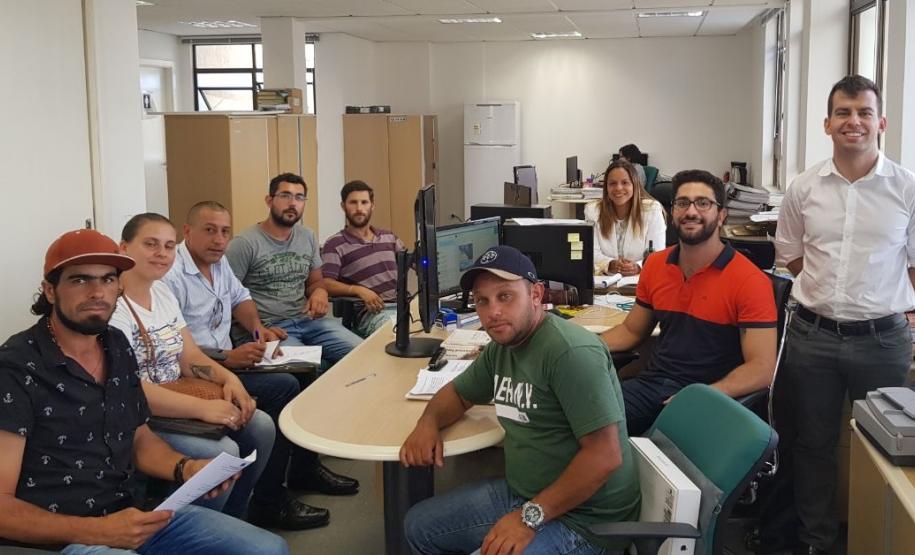 Representantes da ocupação Jardim Maravilha estiveram na DPPR para a criação da Associação de Moradores local.