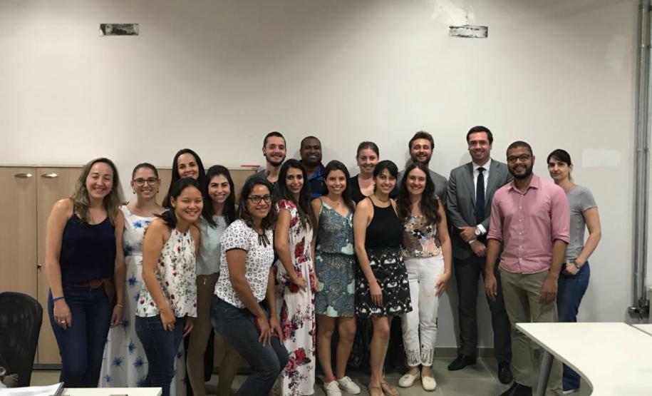 Subdefensor geral visita sede da Defensoria Pública em Londrina.