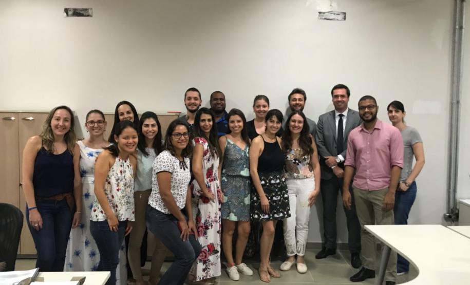 Subdefensor geral visita sede da Defensoria Pública em Londrina.