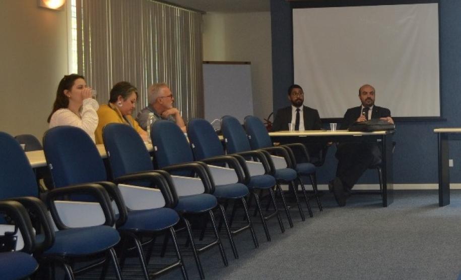 Reunião do NUDIJ e NUCIDH com o Conselho Regional discutiu importantes pautas conjuntas.