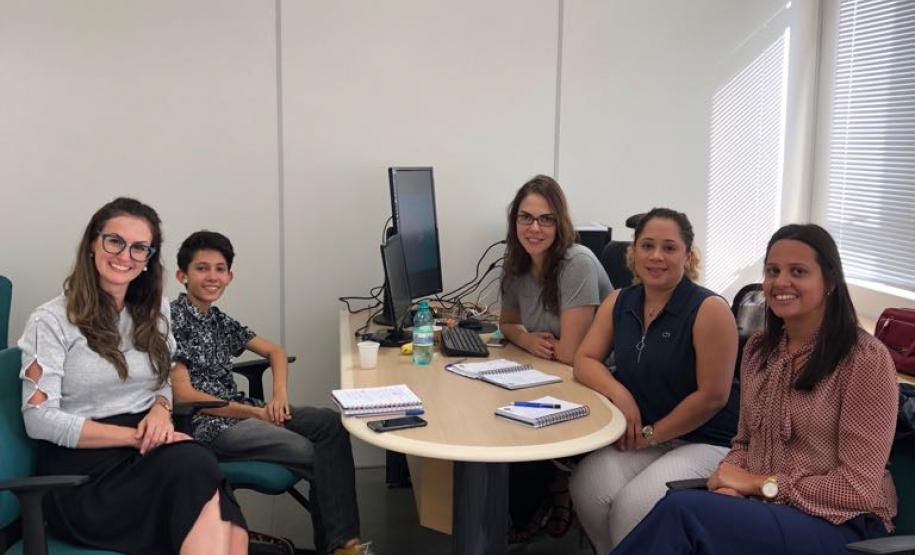 Pro mulher e positivo Participantes do encontro.