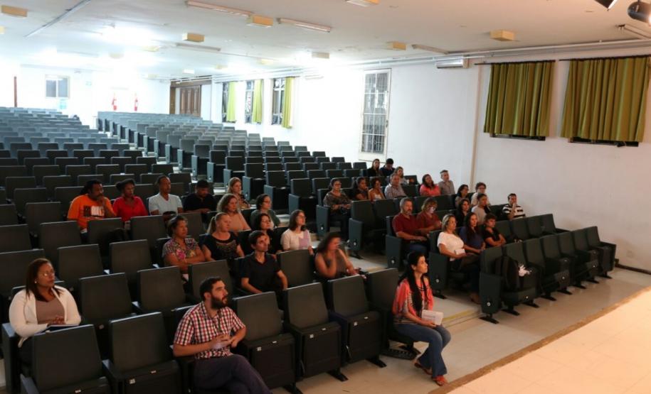 Aula Inaugural Defensores e Defensoras Populares Aula Inaugural Defensores e Defensoras Populares